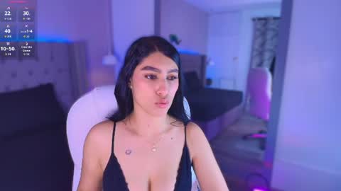 Snapshot of victoria_ellington chatting on July 2026 11:58:02 AM online show from July 2026 11:58:02 AM