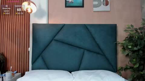 Snapshot of victoria_harriss chatting on November 2025 12:28:02 PM Victoria Harris online show from November 2025 12:28:02 PM