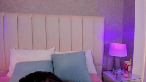 Snapshot of victoria_joliegb chatting on February 2025 12:50:01 PM Victoria Lozano online show from February 2025 12:50:01 PM