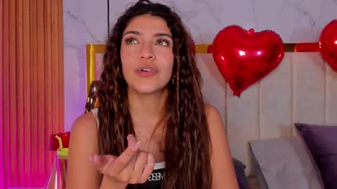 Snapshot of victoria_joliegb chatting on February 2025 03:50:02 PM Victoria Lozano online show from February 2025 03:50:02 PM