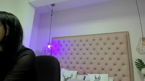 Snapshot of victoria_kitt chatting on September 2025 07:13:02 PM victoria_kitt online show from September 2025 07:13:02 PM