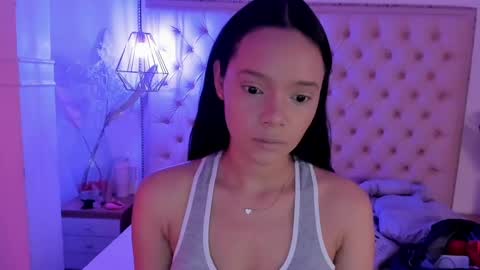 Snapshot of victoria_kitt chatting on October 2025 03:09:01 PM victoria_kitt online show from October 2025 03:09:01 PM