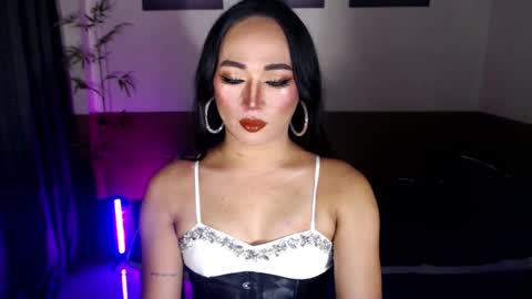 Victoria online show from April 2026 01:55:02 PM