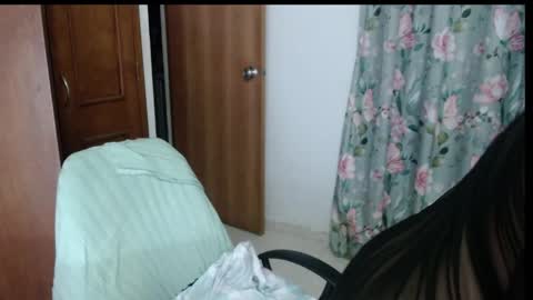 Snapshot of victoria_milf06 chatting on April 2026 09:51:02 AM victoria online show from April 2026 09:51:02 AM