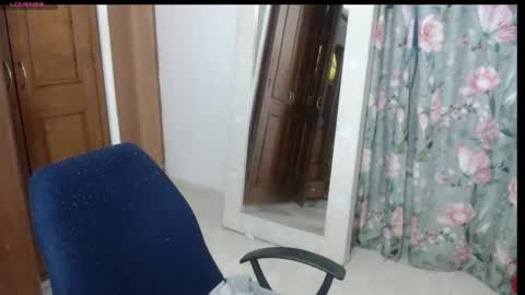 Snapshot of victoria_milf06 chatting on May 2026 03:57:01 AM victoria online show from May 2026 03:57:01 AM