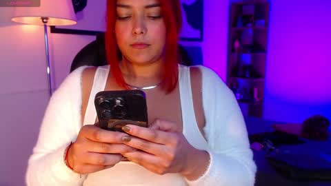 Snapshot of victoria_monteroo chatting on January 2025 08:13:01 PM Call me Vic online show from January 2025 08:13:01 PM