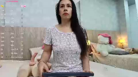 Snapshot of victoria_pachon chatting on July 2026 08:56:02 AM victoria_pachon online show from July 2026 08:56:02 AM