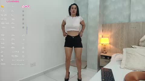 Snapshot of victoria_pachon chatting on August 2026 08:16:01 AM victoria_pachon online show from August 2026 08:16:01 AM