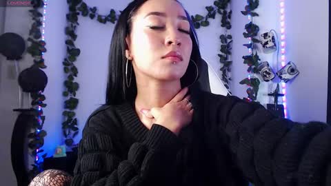 Snapshot of victoria_ricci_a chatting on October 2025 03:04:01 AM Victoria online show from October 2025 03:04:01 AM