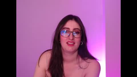 Snapshot of victoria_riider chatting on January 2025 07:16:01 PM Victoria online show from January 2025 07:16:01 PM