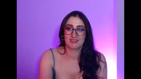 Snapshot of victoria_riider chatting on February 2025 07:59:01 PM Victoria online show from February 2025 07:59:01 PM