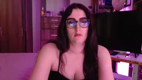 Victoria online show from May 2026 08:36:01 PM