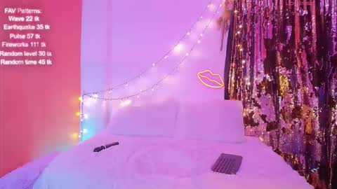 Snapshot of victoria_rossett chatting on September 2025 11:21:01 PM victoria_rossett online show from September 2025 11:21:01 PM