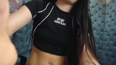 Snapshot of victoria_storm_ chatting on February 2025 12:49:01 AM victoria_storm_ online show from February 2025 12:49:01 AM