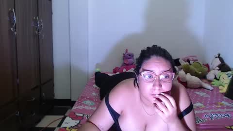 Victoria Silva online show from June 2026 02:11:02 AM
