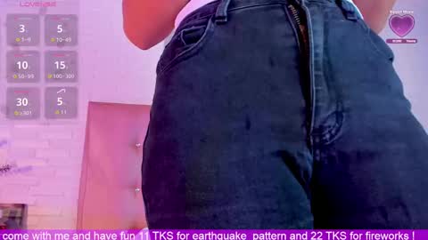 Snapshot of victoriaacross chatting on October 2025 11:10:01 AM Victoria online show from October 2025 11:10:01 AM