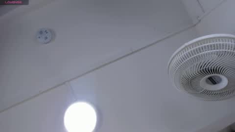 VICTORIA online show from October 2025 11:09:02 AM