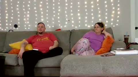 Victoria and Jesse online show from January 2025 03:35:01 PM