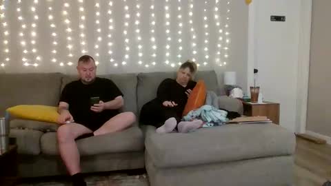 Victoria and Jesse online show from October 2025 02:02:05 AM