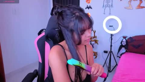 Snapshot of victoriacarmonaa chatting on October 2025 03:23:02 PM victoriacarmonaa online show from October 2025 03:23:02 PM