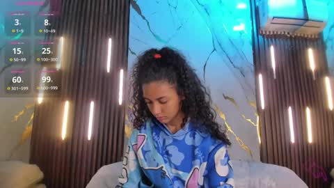 Snapshot of victoriaduarte chatting on April 2026 09:04:01 PM Victoria online show from April 2026 09:04:01 PM