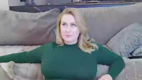 Snapshot of victoriafalls chatting on December 2024 01:49:01 PM Miss V online show from December 2024 01:49:01 PM