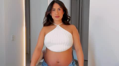 Snapshot of victoriafit7 chatting on February 2026 01:26:01 AM Vcitoria online show from February 2026 01:26:01 AM