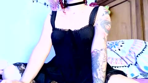 Victoria online show from May 2026 09:34:02 PM