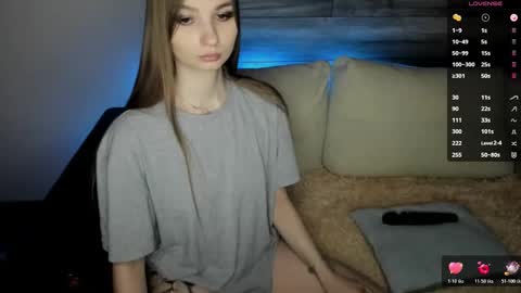 Victoria online show from November 2025 12:13:01 AM