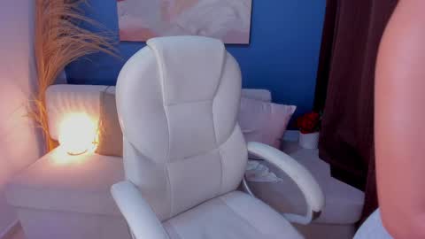 Snapshot of victorialeia chatting on February 2025 01:38:01 AM Victoria online show from February 2025 01:38:01 AM