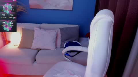 Snapshot of victorialeia chatting on March 2025 11:46:01 PM Victoria online show from March 2025 11:46:01 PM