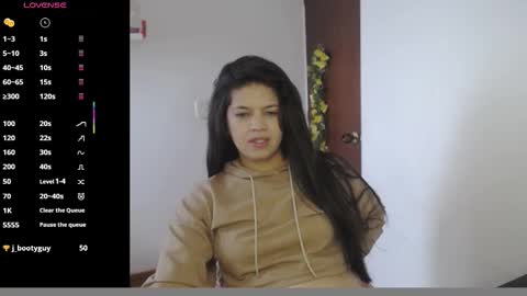 victorialg online show from February 2026 03:27:02 PM