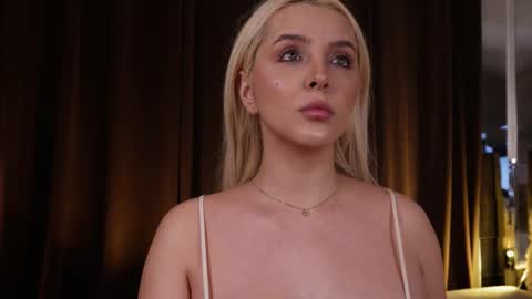 Snapshot of victoriamorrone chatting on February 2026 12:38:01 AM Diddy online show from February 2026 12:38:01 AM