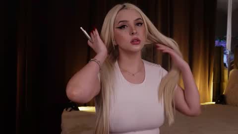 Snapshot of victoriamorrone chatting on February 2026 11:00:01 PM Diddy online show from February 2026 11:00:01 PM