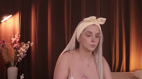 Snapshot of victoriamorrone chatting on March 2026 01:07:02 AM Diddy online show from March 2026 01:07:02 AM