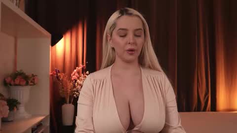 Snapshot of victoriamorrone chatting on March 2026 01:53:02 AM Diddy online show from March 2026 01:53:02 AM