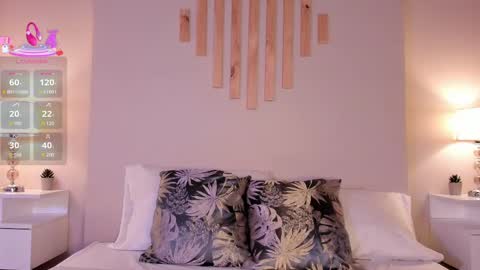 Snapshot of victorianoah_ chatting on September 2025 07:37:02 PM Victoria online show from September 2025 07:37:02 PM