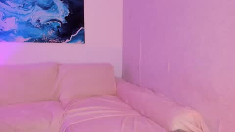 Maria Victoria online show from February 2026 11:47:02 AM