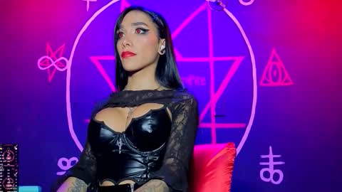 Victoria Vampire online show from October 2025 01:14:02 AM