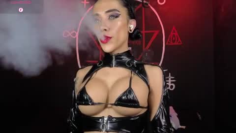Victoria Vampire online show from May 2026 06:40:01 AM