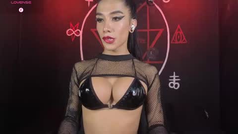 Victoria Vampire online show from May 2026 07:39:01 AM