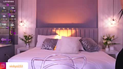 hi Im daniela  I will be online again in 15 hours after each transmission 3 online show from January 2026 08:25:02 PM