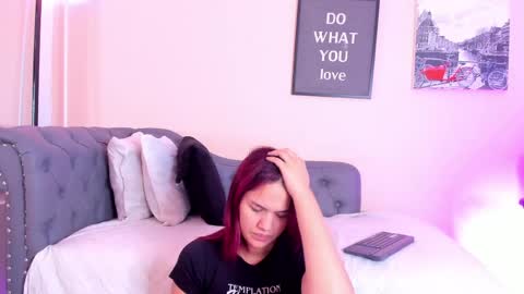 Victoriazans online show from June 2026 12:43:01 PM