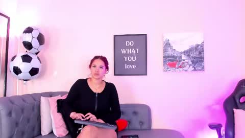 Victoriazans online show from June 2026 12:20:02 PM