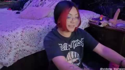 victoriia_thompson online show from July 2026 08:48:02 PM