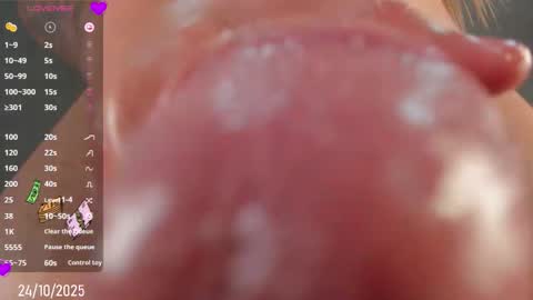 VICTORIA online show from October 2025 01:51:02 PM