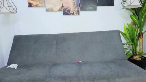 HADE  LEONEL  ALEX online show from October 2025 12:57:02 PM