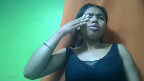 Snapshot of vierge28430 chatting on June 2026 04:27:01 AM vierge28430 online show from June 2026 04:27:01 AM