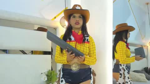 Viic  online show from October 2025 08:10:01 PM