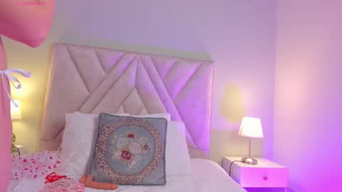 Victoria  online show from September 2025 11:10:01 AM